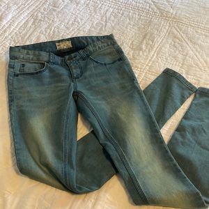 Free People Light Wash Stretch Denim Skinny Jeans Sz 26